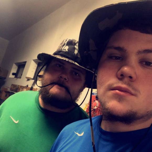 Meet your Posher, Codie - Picture 1 of 1